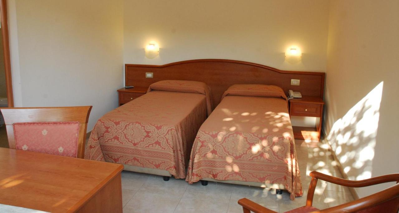 Hotel Giardino Modugno Zewnętrze zdjęcie