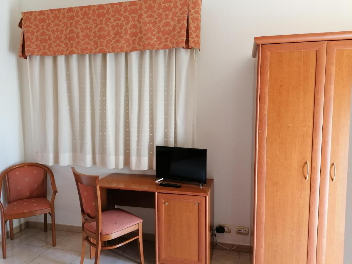 Hotel Giardino Modugno Zewnętrze zdjęcie