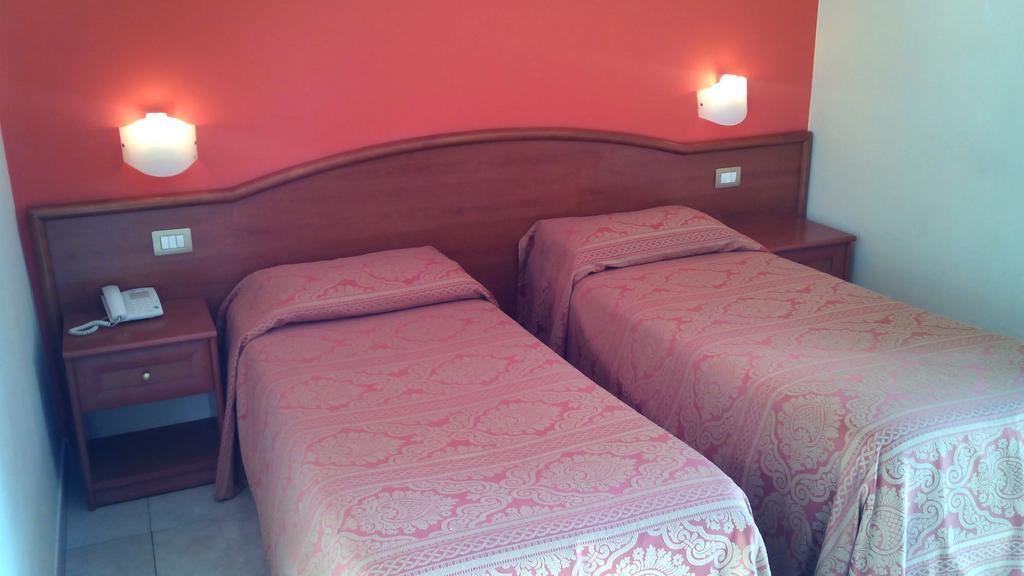 Hotel Giardino Modugno Pokój zdjęcie